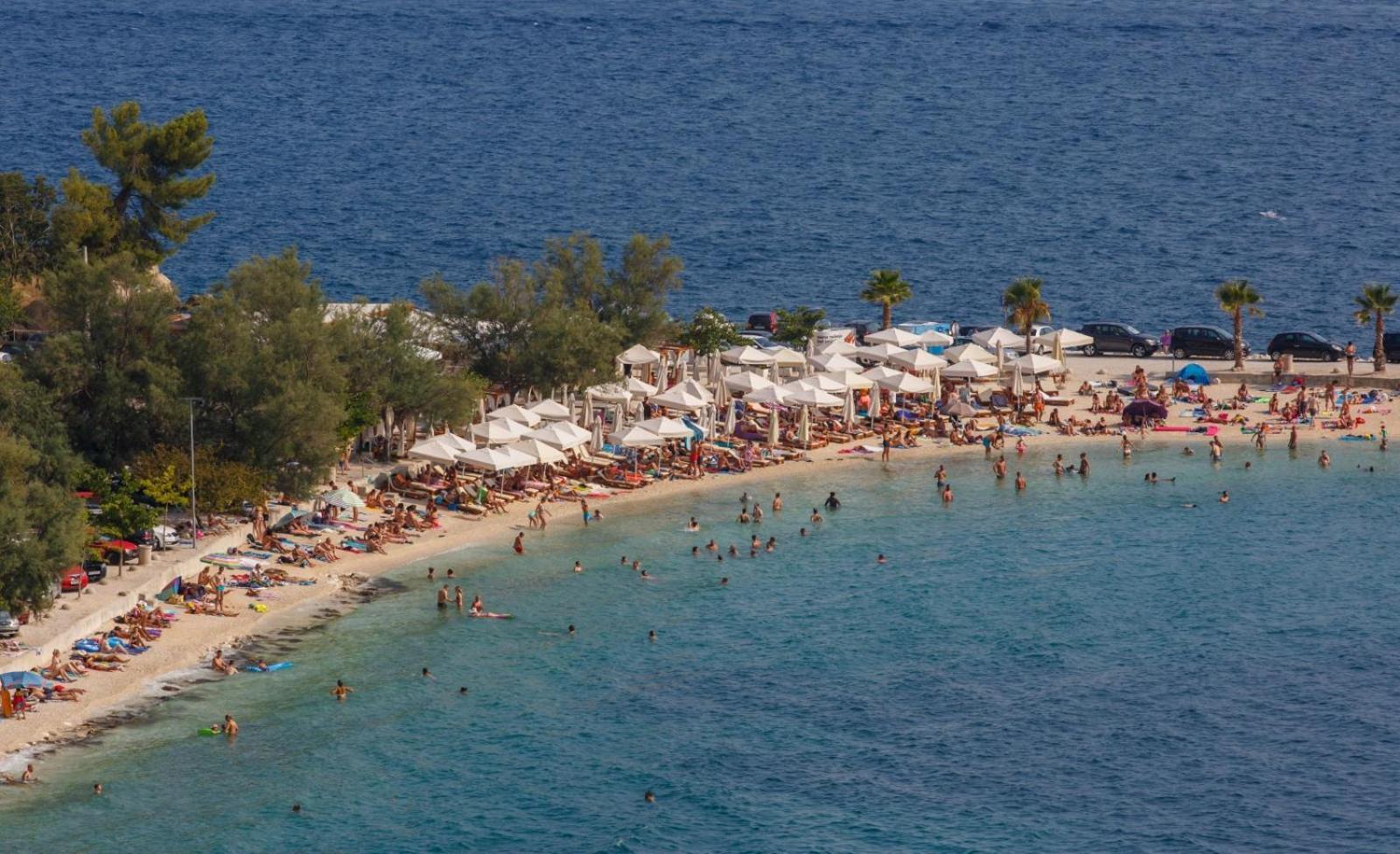 Marjan Hill 3-Br Apt,5 Guests Private Garden Near Beach Split Extérieur photo